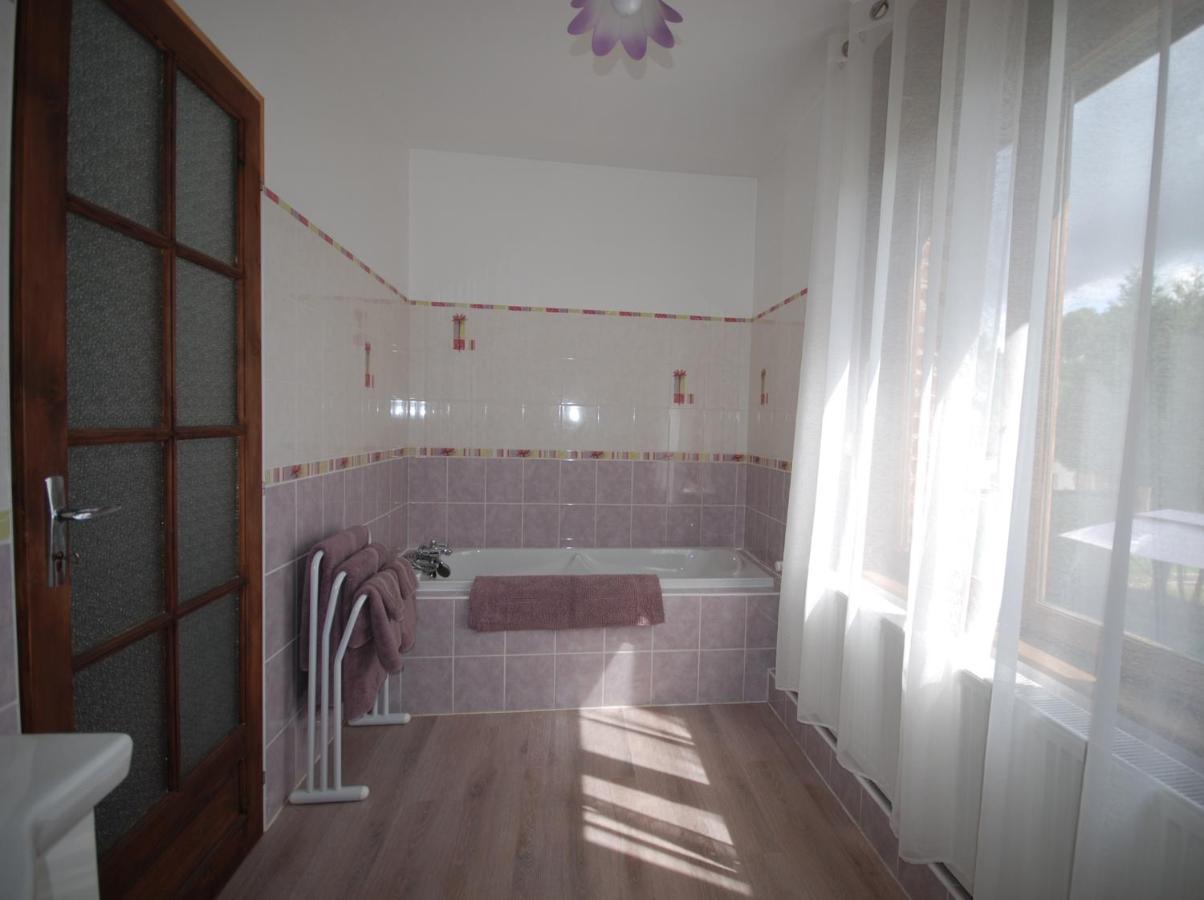 Bed and Breakfast The Silent Picket Martinpuich Esterno foto